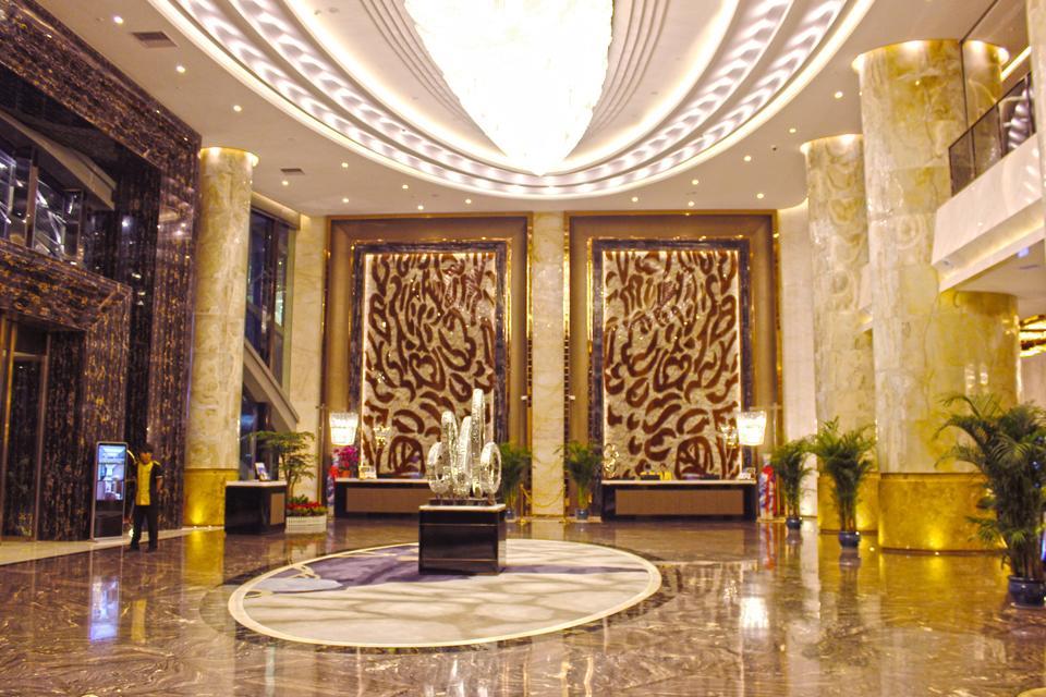 Wuhan Youyi International Hotel Exterior foto